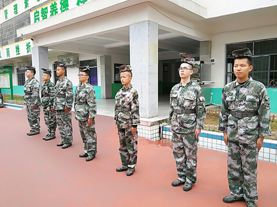 上海闵行区初三学生叛逆哪里管教_，未来又应该如何应对？